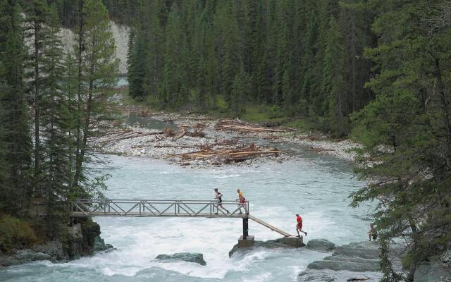 Nipika Mountain Resort