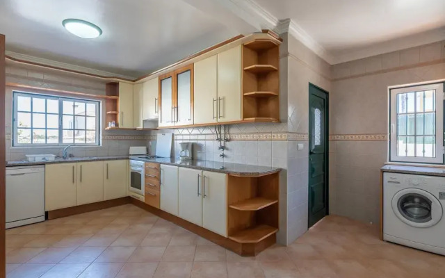 Villa Santa Maria With 3 Bedrooms and 4 Bathrooms