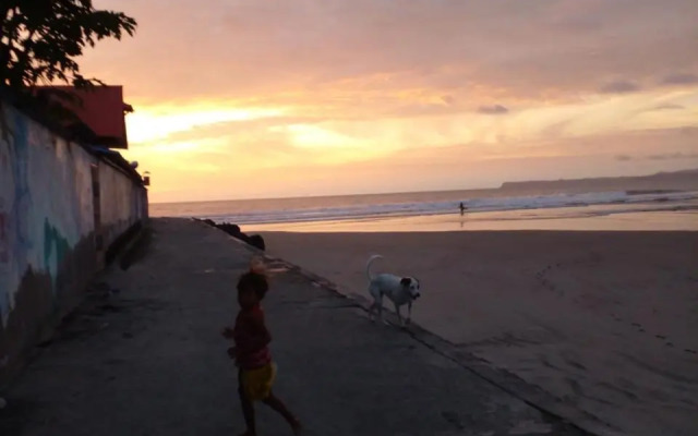 Playa negra house