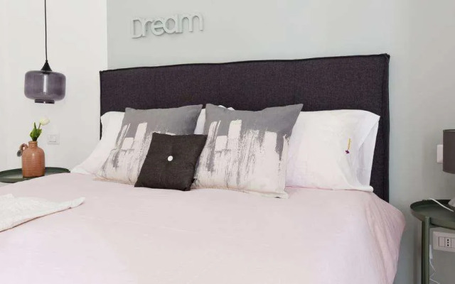 JOIVY Blooming House