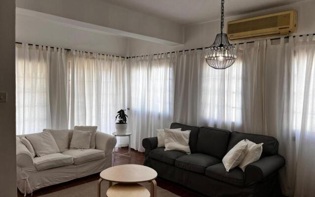 mhouse44