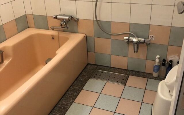 Avancer Next - Adults only