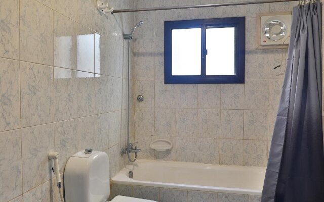 Danat Quriash Furnished Apartments