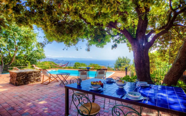 Susanna luxury villa