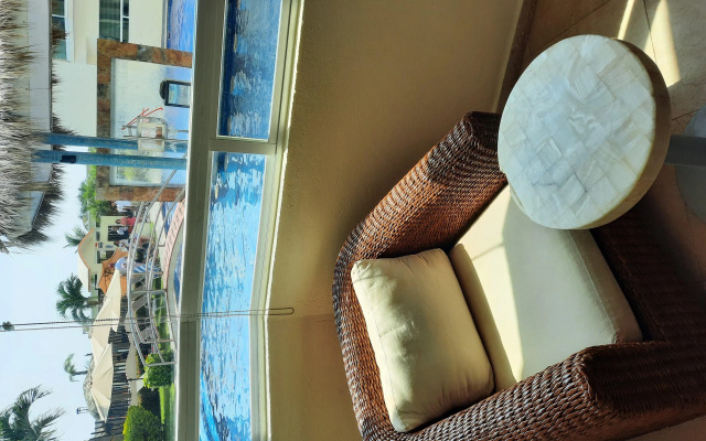 Artisan Playa Esmeralda Family Beach Hotel