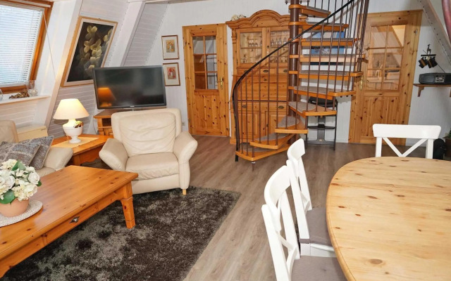 Zeltdachhaus _ grosse Terrasse _ m