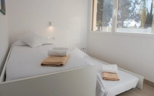 Marina B2 in Balc n del Mar