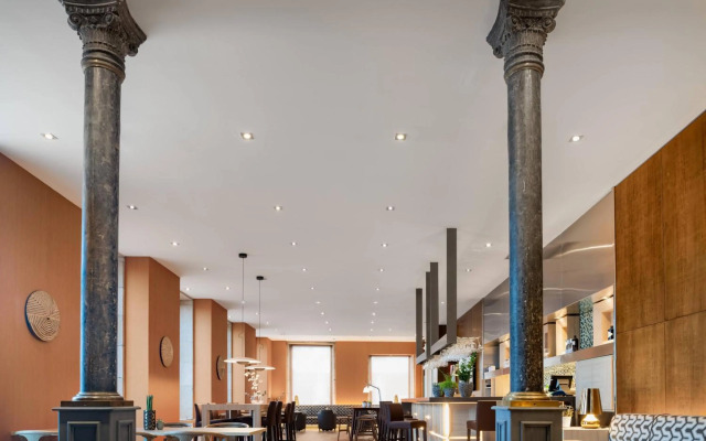 AC Hotel Palacio Universal by Marriott