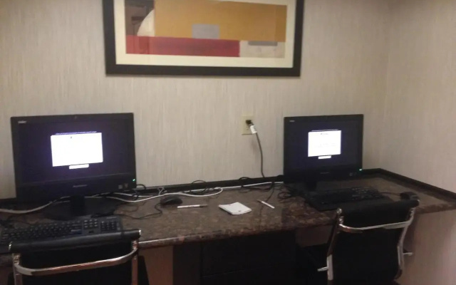 Best Western Harrisburg North