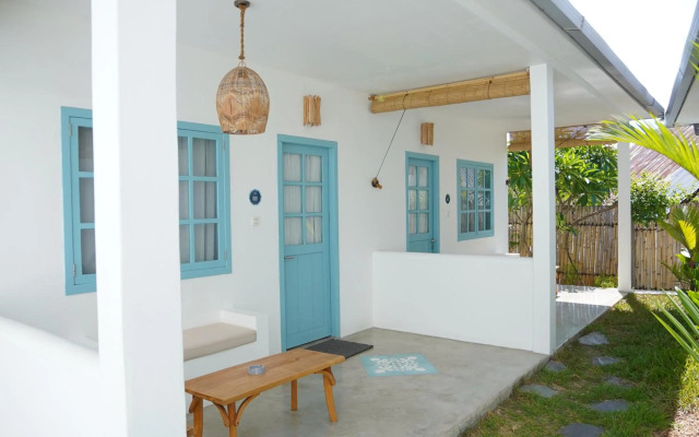 Seaesta Komodo Hotel & Hostel