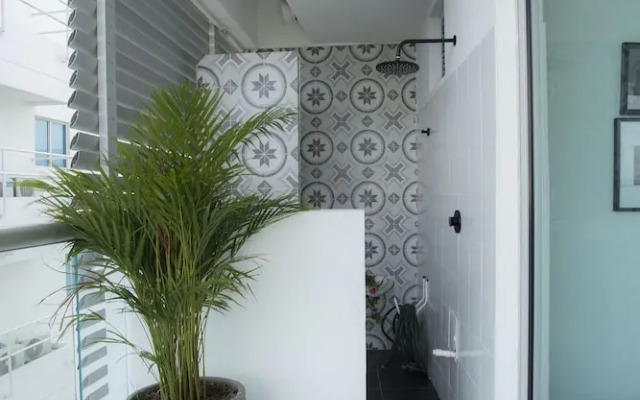 Condominio frente al mar  Morros Epic.