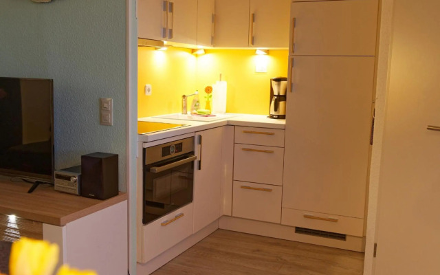 Behling-Eggert,, H-10-03