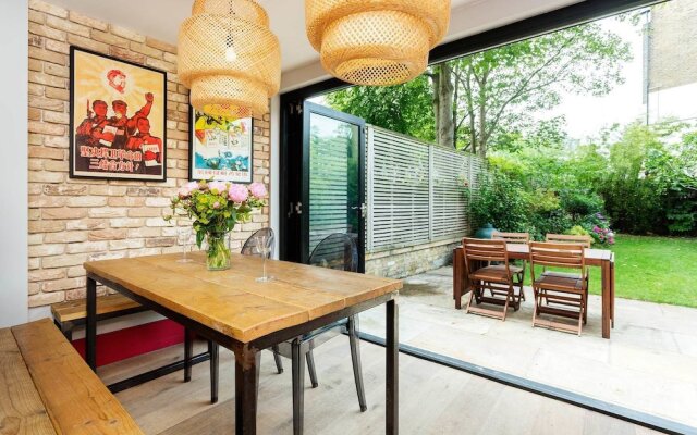 Notting Hill Oasis