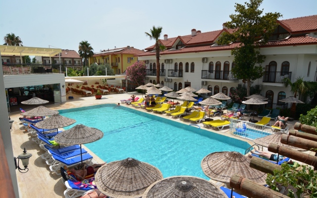 Golden Life Resort Hotel & Spa