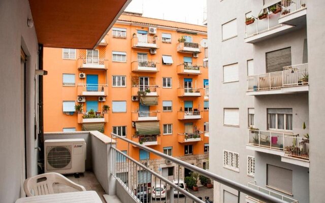 San Pietro Bright Apartment