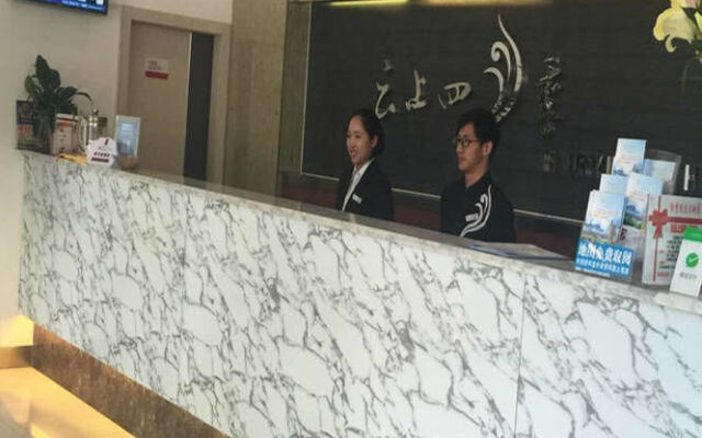 Fairyland Hotel Kunming East Station Branch