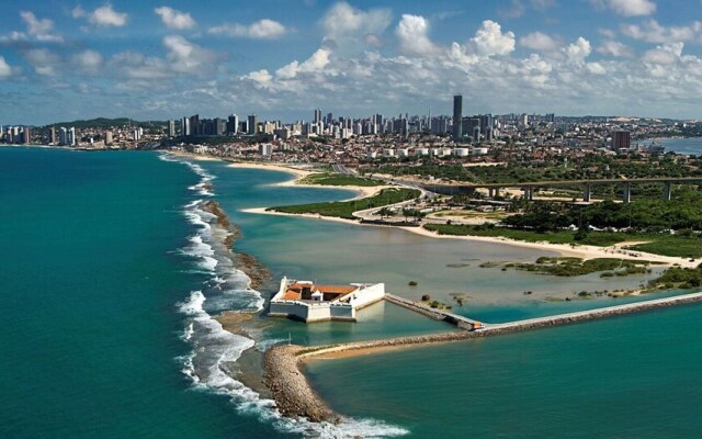 Flat Espaçoso para Casal em Areia Preta
