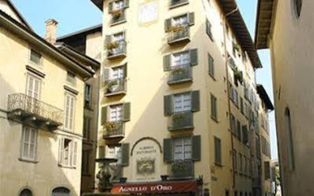 Hotel Agnello DOro