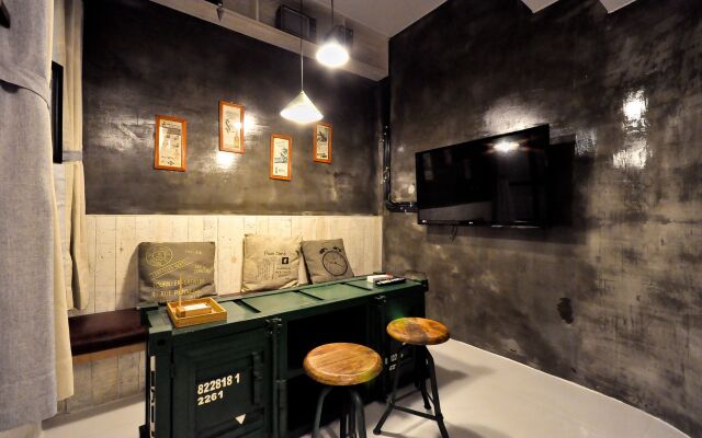 February Hotel Hwanggeum