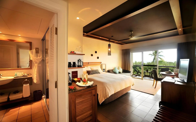 OUTRIGGER Fiji Beach Resort