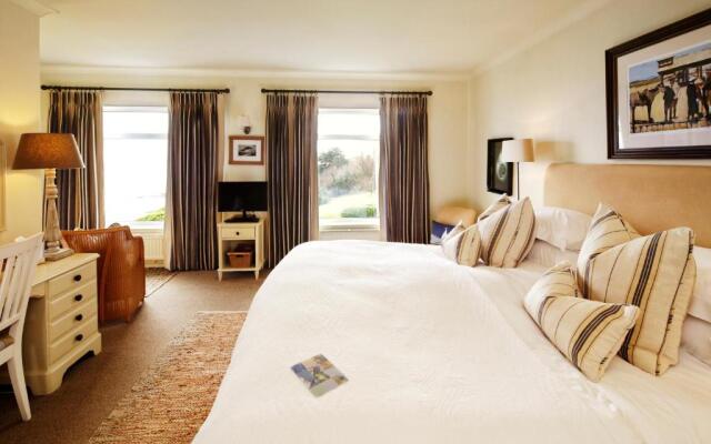 Driftwood Hotel