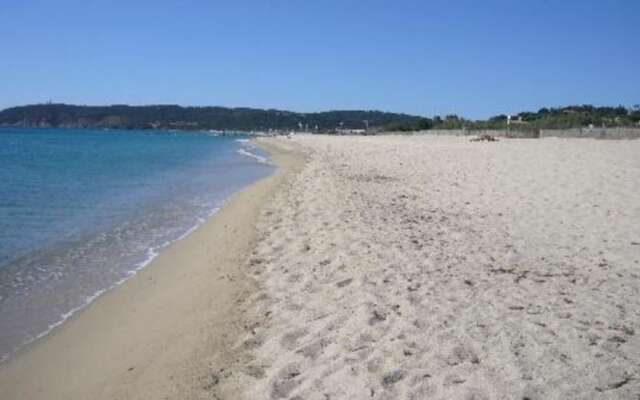 Studio in Canet-en-roussilon, With Wonderful Mountain View and Furnish