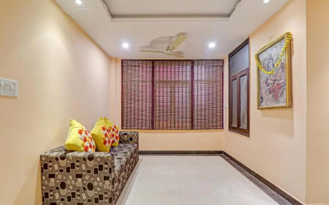 OYO 2263 Hotel Govinda Royal