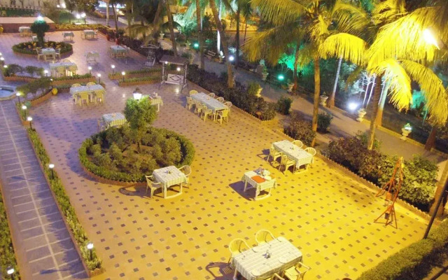 Nilambag palace
