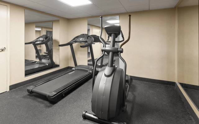 Days Inn by Wyndham Dumfries Quantico