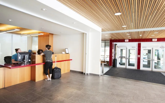 University of Calgary - Yamnuska Hall