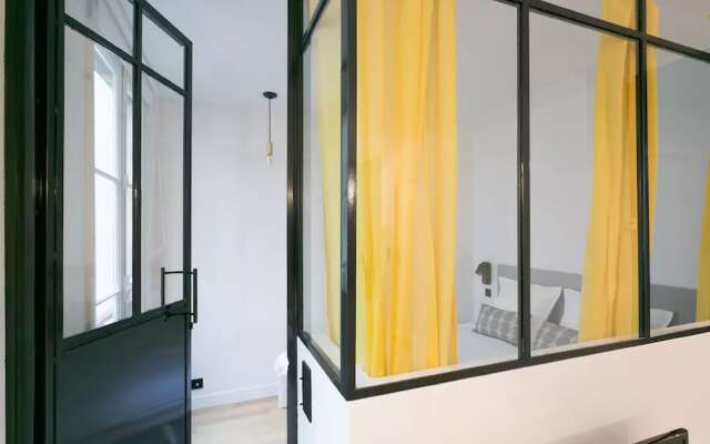 Joie Paris St. Germain-des-Prés / Jardin Luxembourg