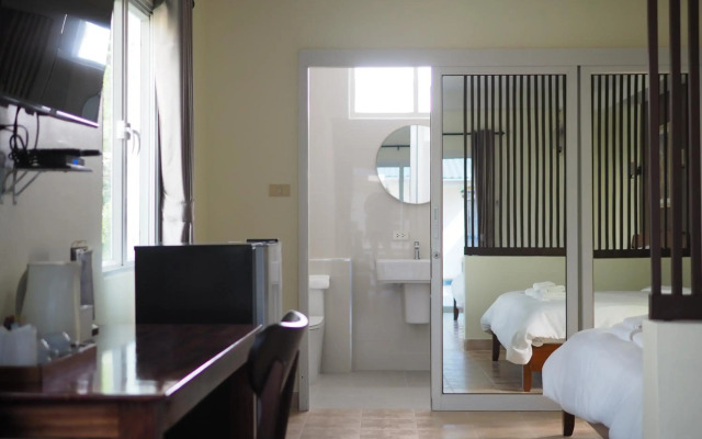 Mangoes Guesthouse