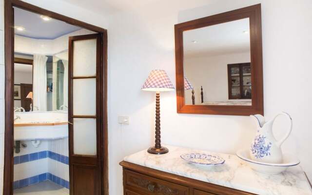 Villa Allegra, casa de pueblo en Randa