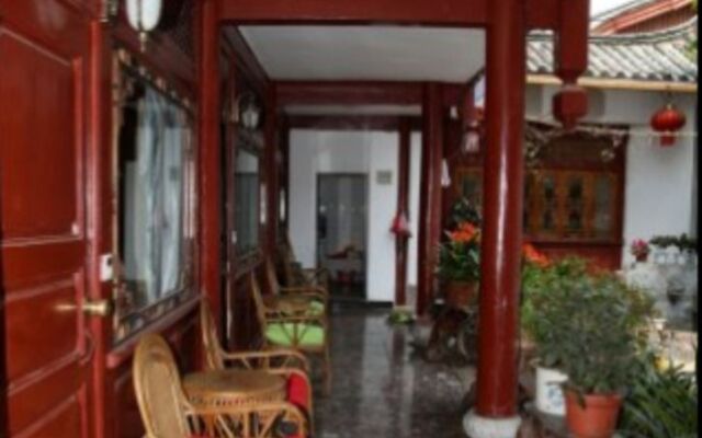 Wolong Inn