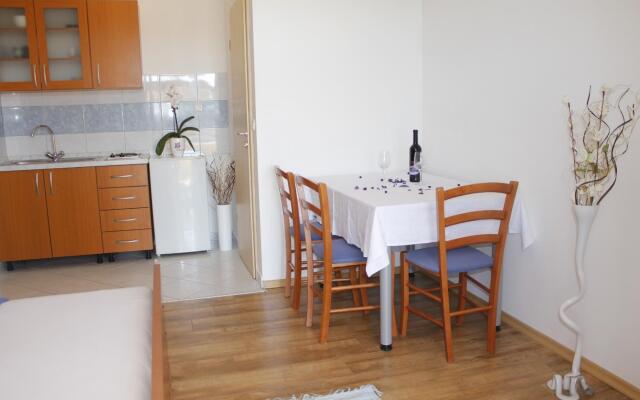 Mediterraneo - With own Parking Space - SA3