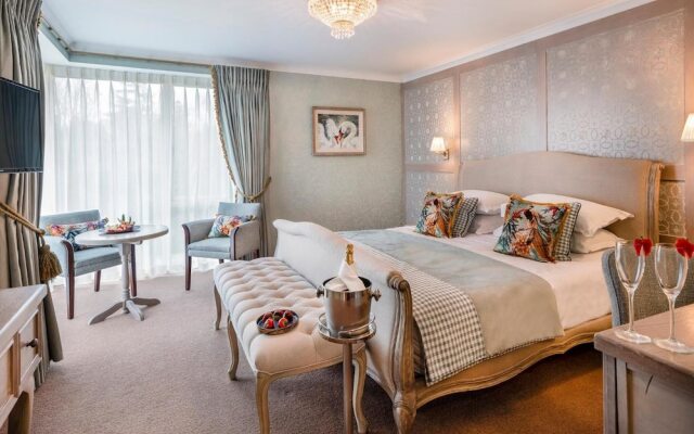 Avalon House Hotel