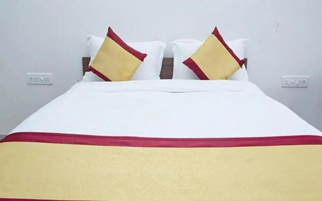 Fabhotel Prime Vallabh Villas