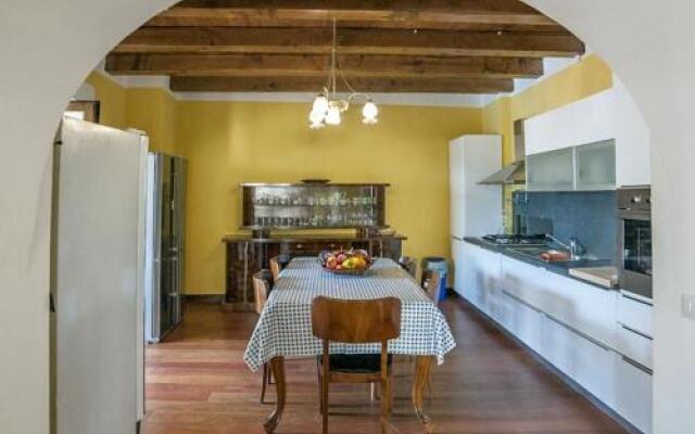 Holiday Home 6 Bedrooms - Vibonati