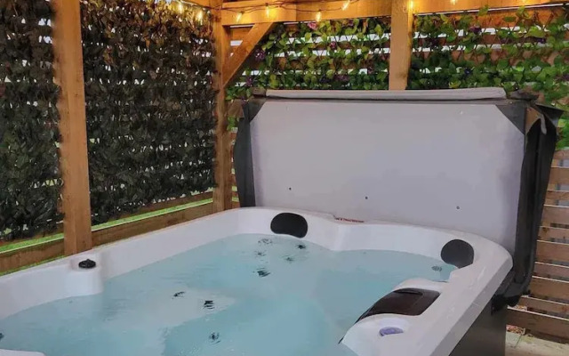 Galloway Steading Luxury Glamping Pods