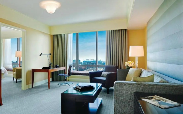 Four Seasons Hotel and Residences