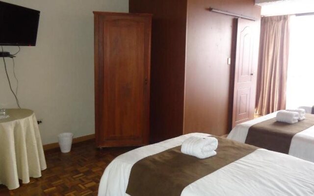 Villa San Marcos HOTEL