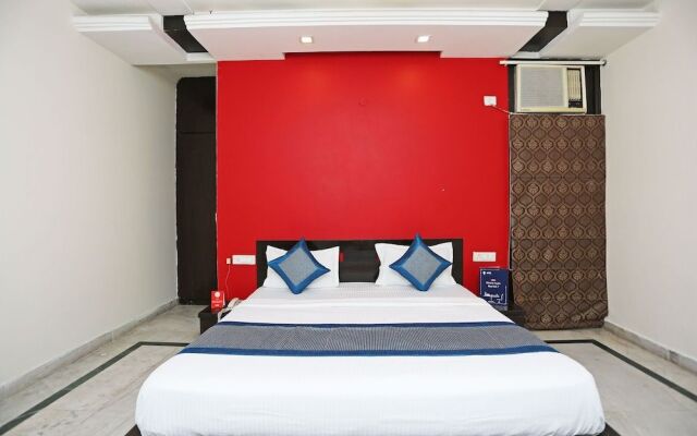 OYO 9720 Home Stay Virat Residency