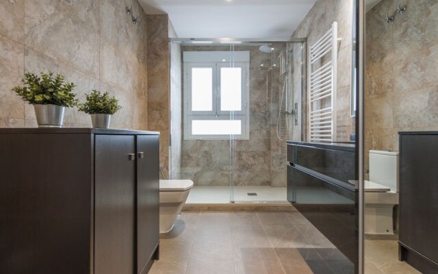 Alterhome Apartamento Plaza de Castilla II