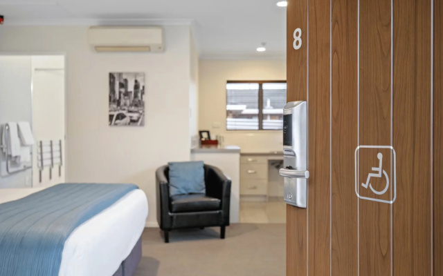 Aveda Motor Lodge – Guest Rooms – Pukekohe