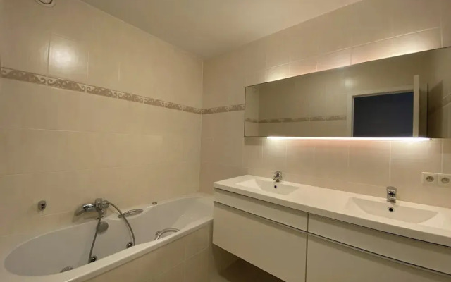 Apartment Nieuwpoort With Stunning Sea Views