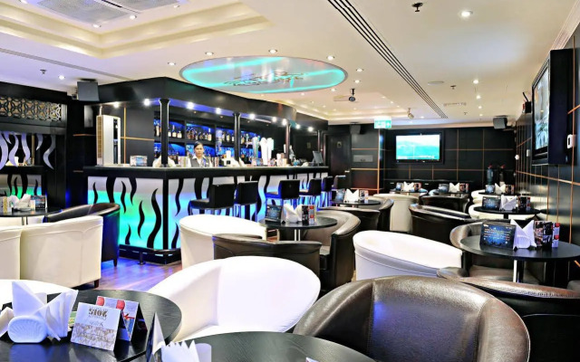 Signature Inn Deira - Free Parking