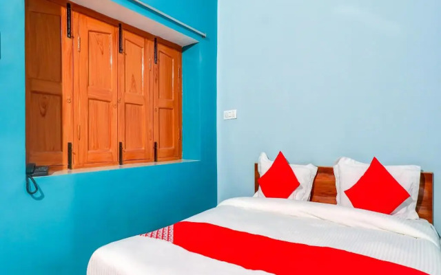 OYO Flagship 80502 Hotel Triveni