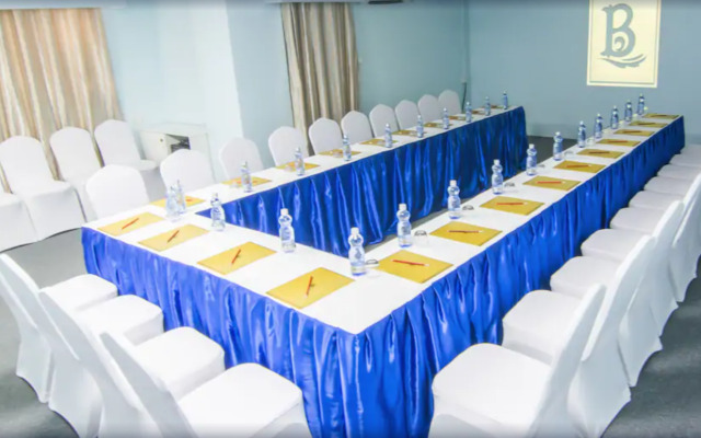 Botahtaung Hotel
