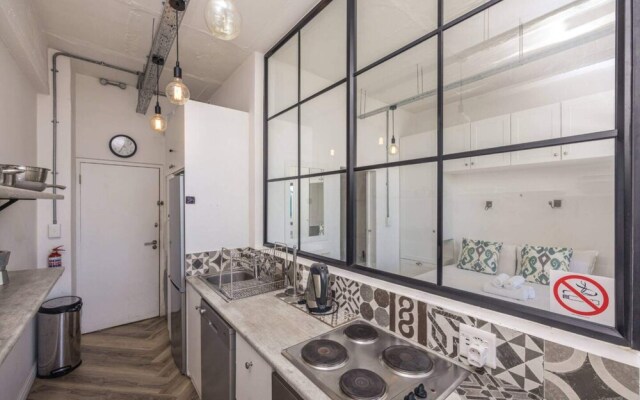 Homely Studio Apartment in Cape Town