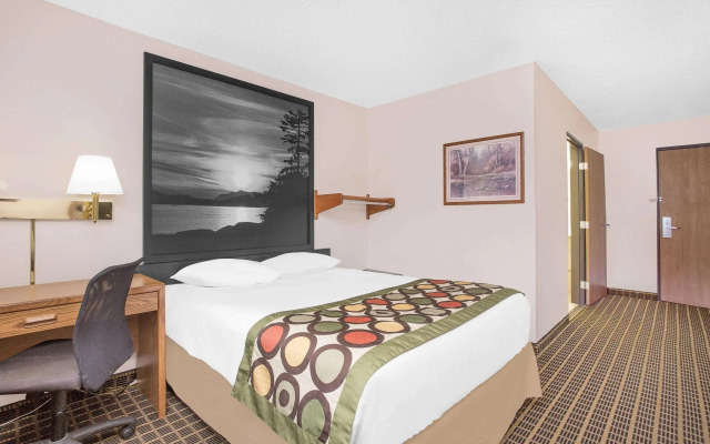 Baranof Lodge